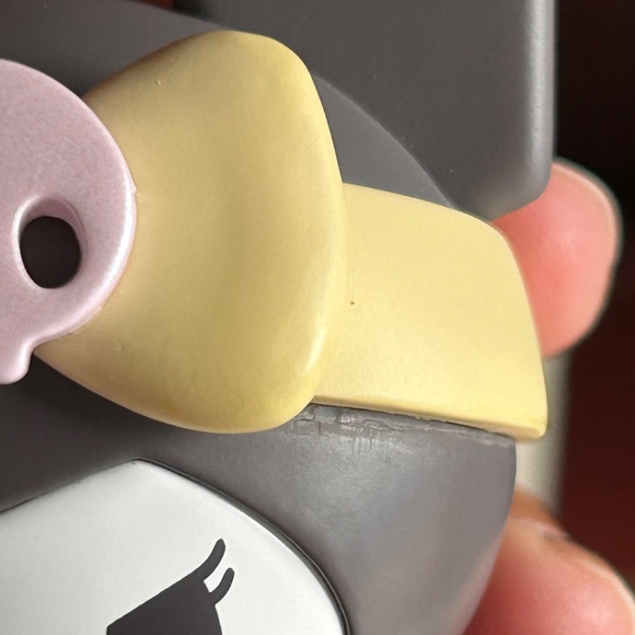 Sanrio Kuromi Ears Tying Up Top Toy Blind Box Figure - Picture 4 of 10